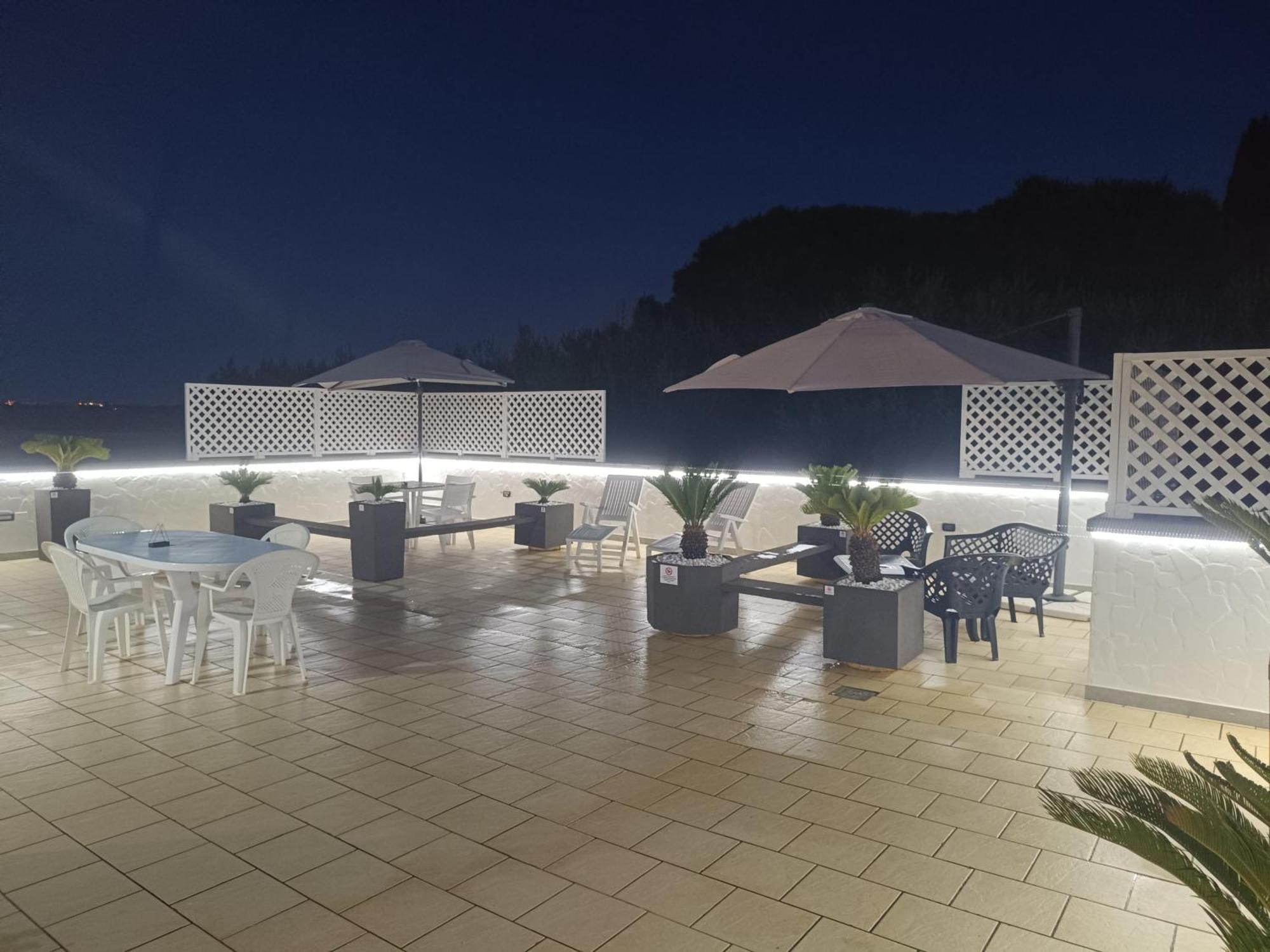 Gallipoli A Rivabella Beach Exterior photo